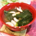 ちゃんねるゆみ's cooksnap of when they made 味噌汁にココナッツミルクやオイル♪.