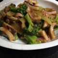 ぐりーんふらわぁ's cooksnap of when they made イカとブロッコリーのオイスター煮.