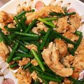 エミエミ★'s cooksnap of when they made 簡単！節約！ニンニクの芽と豚肉炒め.
