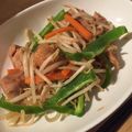 Tomomims's cooksnap of when they made 鶏もも肉とピリ辛もやし炒め❢.