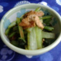 emakatu's cooksnap of when they made 簡単5分！小松菜と油揚げのお醤油炒め.