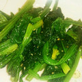 ハッピィ0730's cooksnap of when they made 残念なほうれん草のゆで方☆ごま和え.