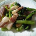 maruru-nn's cooksnap of when they made かぶの葉とベーコンのバター醤油炒め.