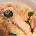 じゅーに's cooksnap of when they made 鮭とほうれんそうの豆乳パスタ★.