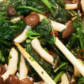 Rs3d's cooksnap of when they made ほうれん草としめじの塩炒め　ペペロン風.