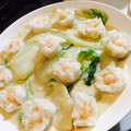 クックJUEJBB☆'s cooksnap of when they made エビシューマイと白菜の中華風クリーム煮.