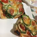 ALOHAnon's cooksnap of when they made 美味しい！冷凍パイシートで簡単ピザ♪.