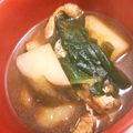 てる坊's cooksnap of when they made 新じゃがいもとわかめの味噌汁.