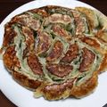 クックESC21I☆'s cooksnap of when they made 我が家の餃子だよ.