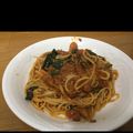 あやかな55's cooksnap of when they made ひき肉とほうれん草のトマトバジルパスタ.