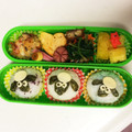 サコまま's cooksnap of when they made 簡単☆ひつじのショーンのおにぎり弁当.