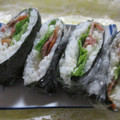 miyuki12's cooksnap of when they made 簡単♪おにぎらずの切り方♪.