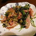 ♪でこ♪'s cooksnap of when they made 【簡単】豆苗とベーコン炒め.