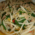 noboako's cooksnap of when they made もやしとにらのそぼろ炒め.