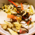 あきにゃんだ's cooksnap of when they made *簡単♪塩こんぶの浅漬け*.