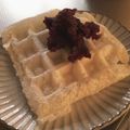 ロニースコッツ's cooksnap of when they made 餅ワッフル【つぶあん入り】.