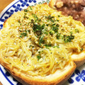 YUKIKI☆'s cooksnap of when they made 紀州♡釜揚げしらすのトースト♪～釜玉風～.