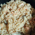 たまごちくわつくね8's cooksnap of when they made 鮭としめじの炊き込みご飯.