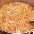 パンダcoぱんだ's cooksnap of when they made 豆モヤシ♪節約☆味噌ラーメン風スープ.