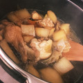suntom's cooksnap of when they made 圧力鍋で簡単！手羽元と大根の煮物！.