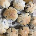 クックOFZBA2☆'s cooksnap of when they made くるみパン(くるみとレーズンのあん入).