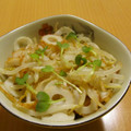 もんしゅしゅ's cooksnap of when they made 3分で完成！モヤシと竹輪の簡単酢の物.