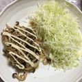 ひにゃまま♪'s cooksnap of when they made 我が家no鶏きのこバーグ.