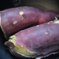 あきとｍａｍａ's cooksnap of when they made 炊飯器deほっくほく焼き芋.