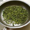 がりさん's cooksnap of when they made かぶの葉　大根の葉　保存.