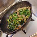 ちゃすのん's cooksnap of when they made 簡単☆豚卵ほうれん草のバター醤油炒め♪♪.