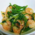 ユーロン's cooksnap of when they made 海老とせりの塩炒め.