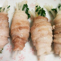ウサギバチ's cooksnap of when they made 簡単美味しいもやしの豚肉巻き(o^^o).