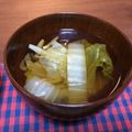 YYch's cooksnap of when they made しめじの旨味を楽しむ白菜入りすまし汁.