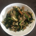 Beyan's cooksnap of when they made 簡単おかず♡ほうれん草と豚肉の甘辛炒め.