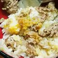 いっしぃ♪'s cooksnap of when they made 簡単＆節約！豚ひき肉ＤＥねぎ塩卵丼♪.
