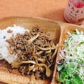 うさぎの空's cooksnap of when they made 甘辛ウマい♡マイタケ豚そぼろのやみつき丼.