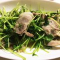 ちづりんも's cooksnap of when they made 材料たったの4つ！豚肉と豆苗の炒め物.