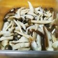 みぽぴぽ's cooksnap of when they made 簡単やみつき☆常備菜 きのこマリネ.