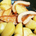ぽぴぽぴ's cooksnap of when they made 簡単おかず★じゃが芋とさつま揚げの煮物.
