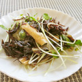 簡単手抜きママ's cooksnap of when they made こんがりお揚げとひじきの和風サラダ.