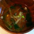 keco5's cooksnap of when they made みょうがの味噌汁.