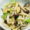 みずたま1616's cooksnap of when they made 簡単！しめじとネギの卵炒め.