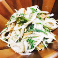 きーちゃん（＾∇＾）'s cooksnap of when they made 簡単♪新玉ねぎとちくわのツナサラダ.