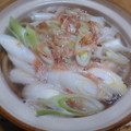 単！！'s cooksnap of when they made 長ネギと桜えびの煮込みうどん.