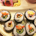 Mieまま's cooksnap of when they made 節分キャラ弁♪赤鬼巻きと青鬼巻き♥.