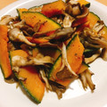 はるシェフ's cooksnap of when they made 舞茸とかぼちゃのクレソル炒め.