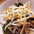 Emmabeagle's cooksnap of when they made 節約！モヤシとわかめのさっぱり酢の物！.