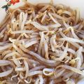 桃のゴンザレス's cooksnap of when they made 超簡単もやしのなんちゃってナムル.