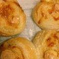 momowocook's cooksnap of when they made 薄力粉と強力粉で☆簡単プチフランス♪.
