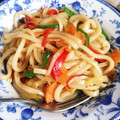 はらぺこしろうさぎ's cooksnap of when they made ☆簡単一人めし☆ 野菜たっぷり焼きうどん.
